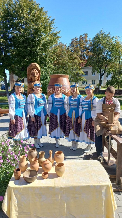 Чериковский район принял участие в региональном фестивале народных промыслов и ремесел «Краснапольскі глечык»