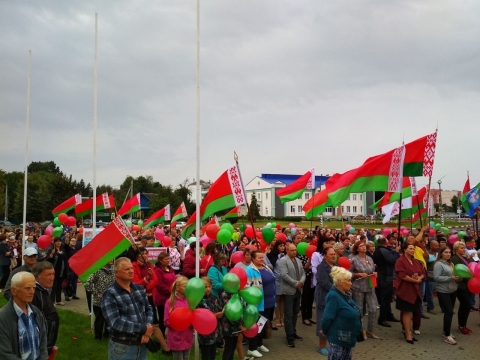 19 августа в Черикове состоялся митинг  в поддержку  действующей власти