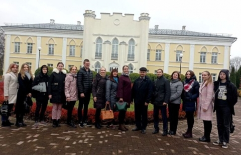 Педагоги Чериковской ДШИ приняли участие в туристическом проекте «Познаём Беларусь вместе»