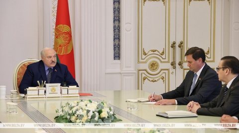 Лукашенко: МИД нужно встряхнуть, чтобы он начал работать