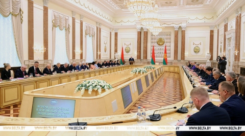 Лукашенко: несмотря на трудности, есть веские основания уверенно смотреть в будущее