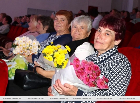 Люди пожилые &ndash; сердцем молодые: на Чериковщине душевно отметили День пожилых людей