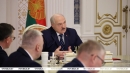 Лукашенко - чиновникам: мы должны защитить суверенную Беларусь своим трудом, кровью, потом и жизнью
