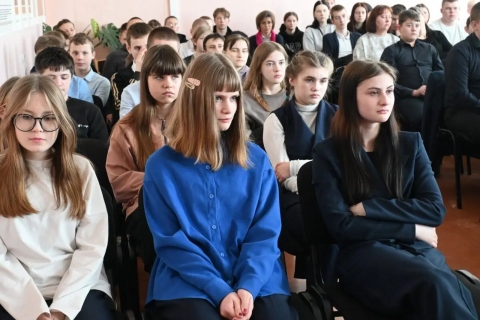 Молодежь за здоровье: в Черикове прошел круглый стол на тему противодействия наркотикам